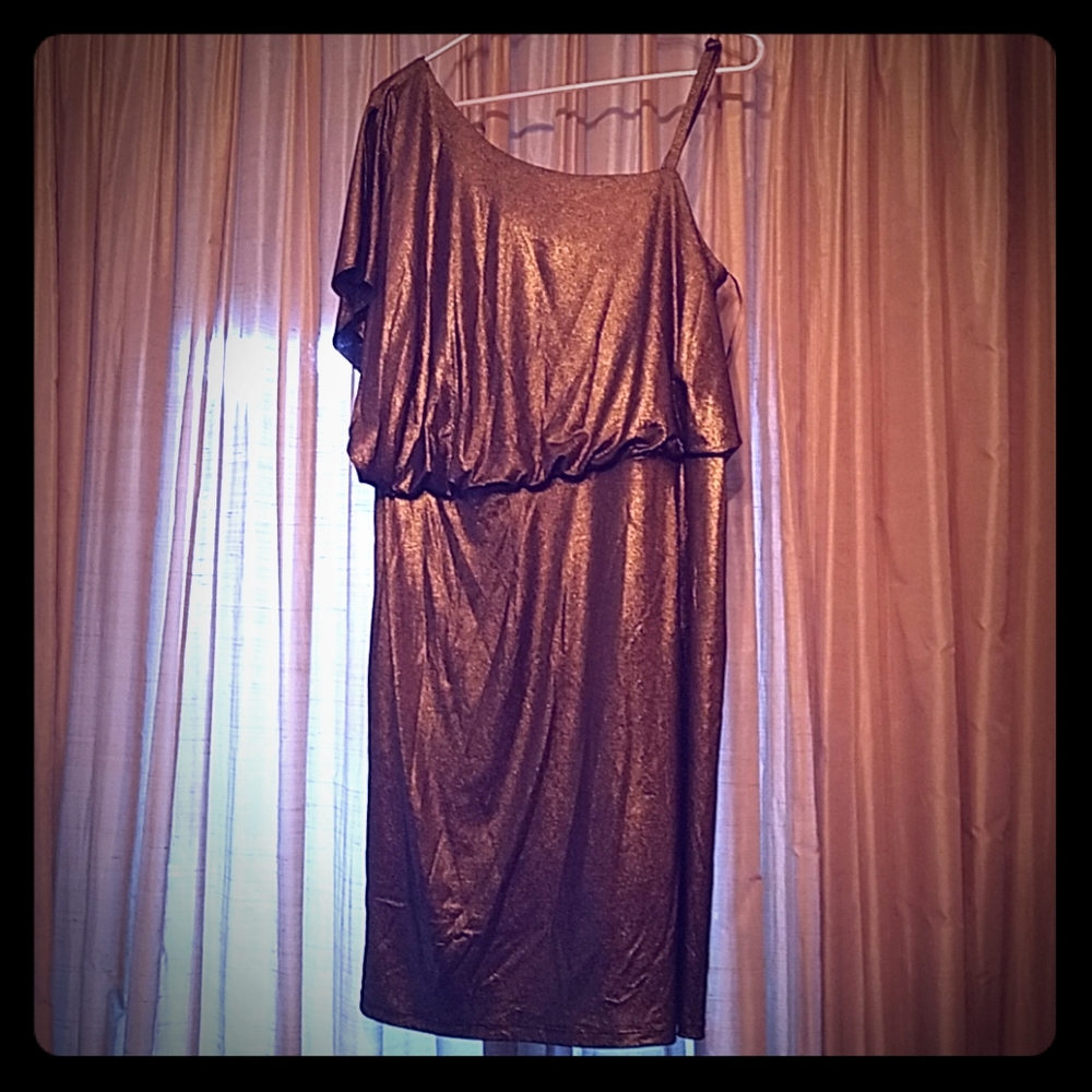 Gold asymmetrical cocktail dress
